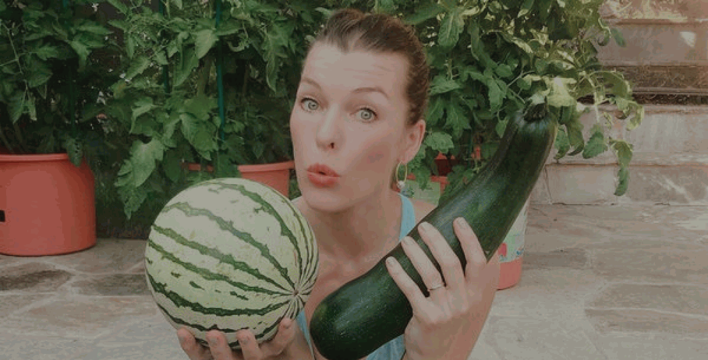 Собрали всех дачников и фермеров в одном месте